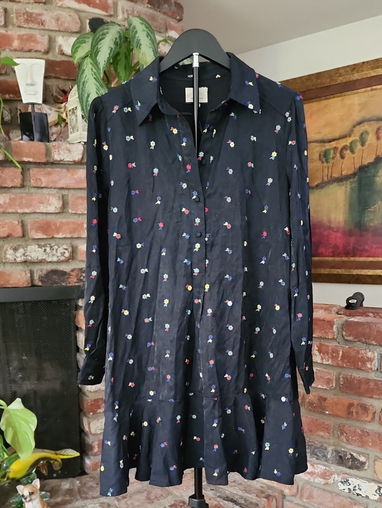 Tuckernuck Dresses & Skirts - NWT Tuckernuck Navy Floral Shirt Dress Long Sleeve Button Front Tiered Size S